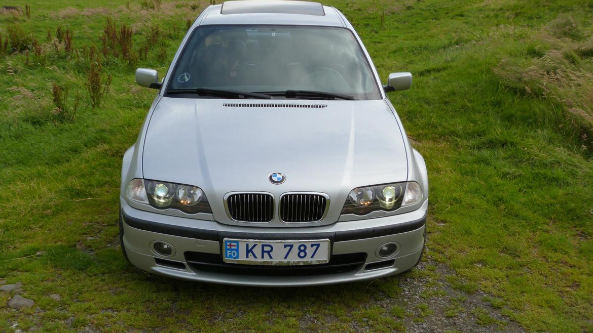 BMW e46 330d M-tech billede 1