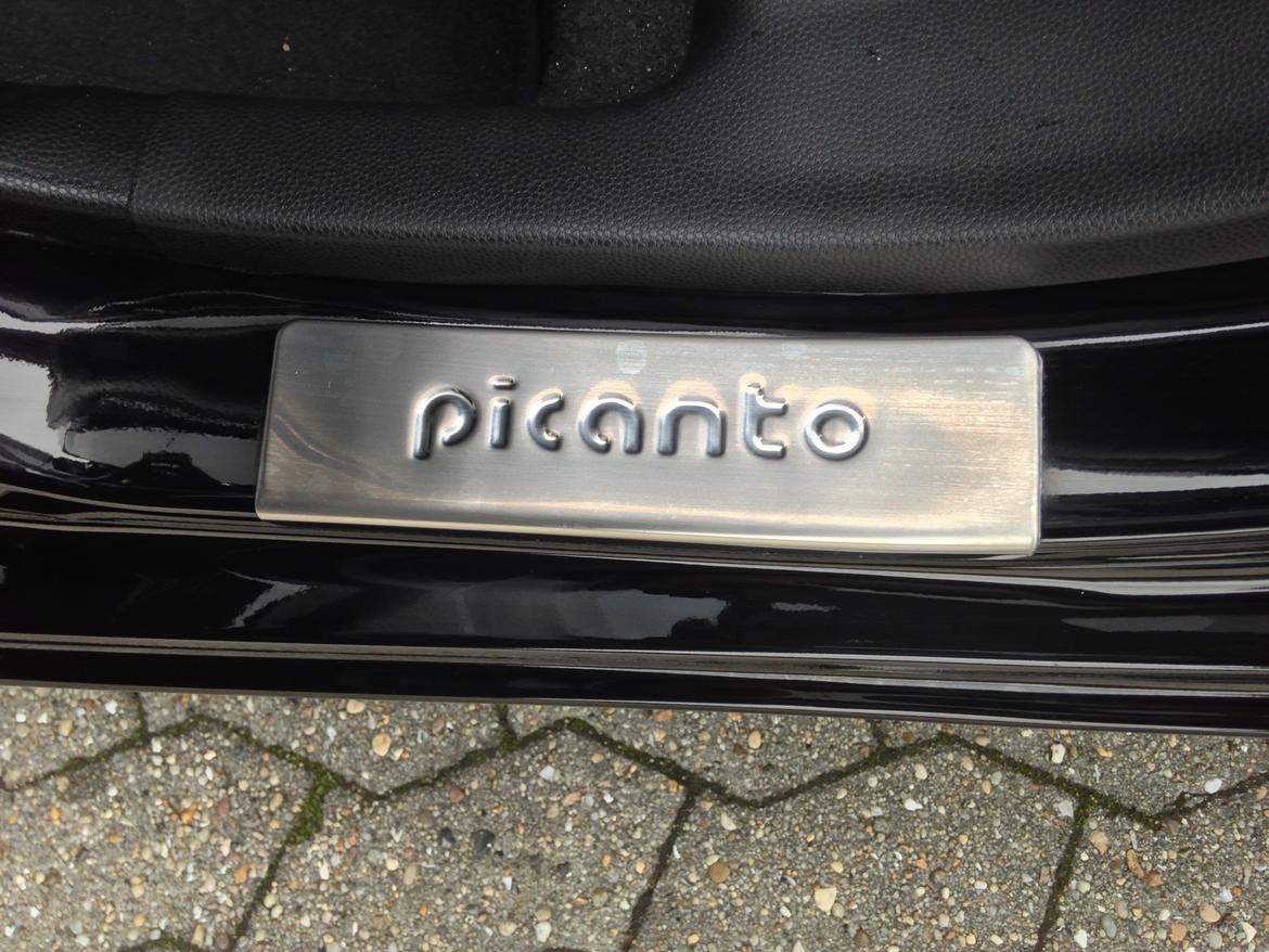 Kia Picanto Limited Edition -  Indstigningsliste bag billede 18