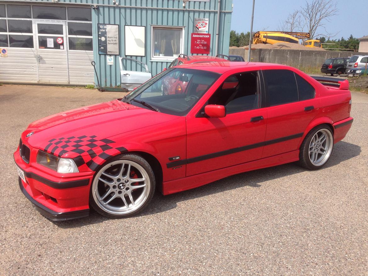 BMW E36 318is 2.0 Class II M-tech Motorsport SOLGT billede 4