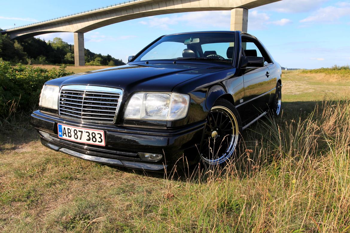 Mercedes Benz 300CE-24V 3.4 AMG billede 3