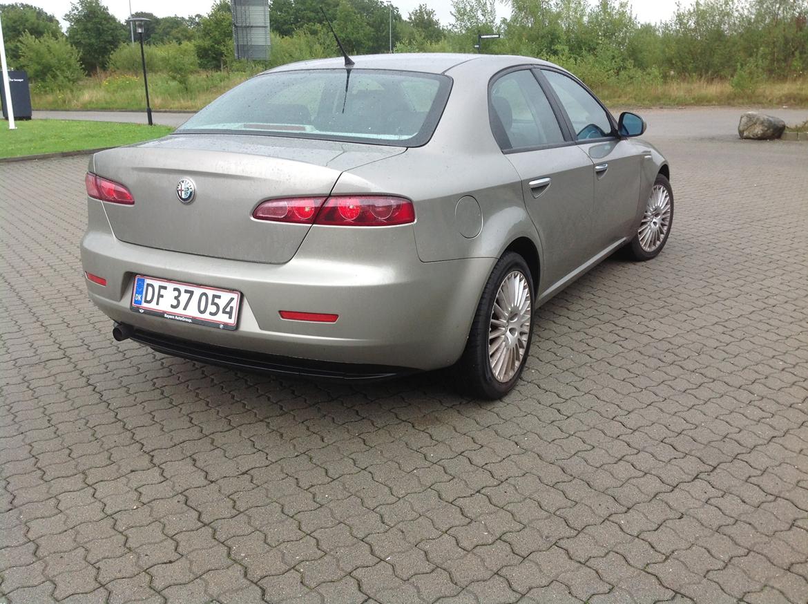 Alfa Romeo 159 1,9 JTDm billede 1