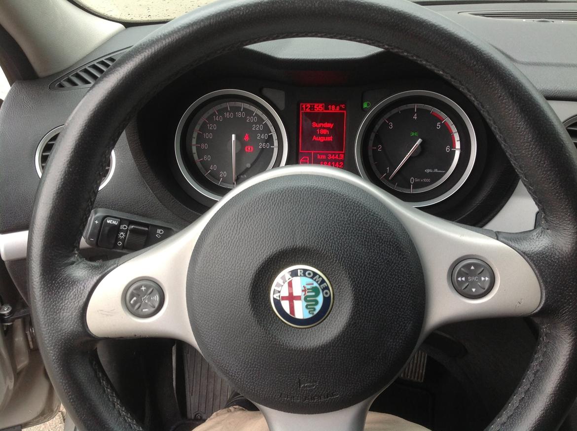 Alfa Romeo 159 1,9 JTDm billede 10