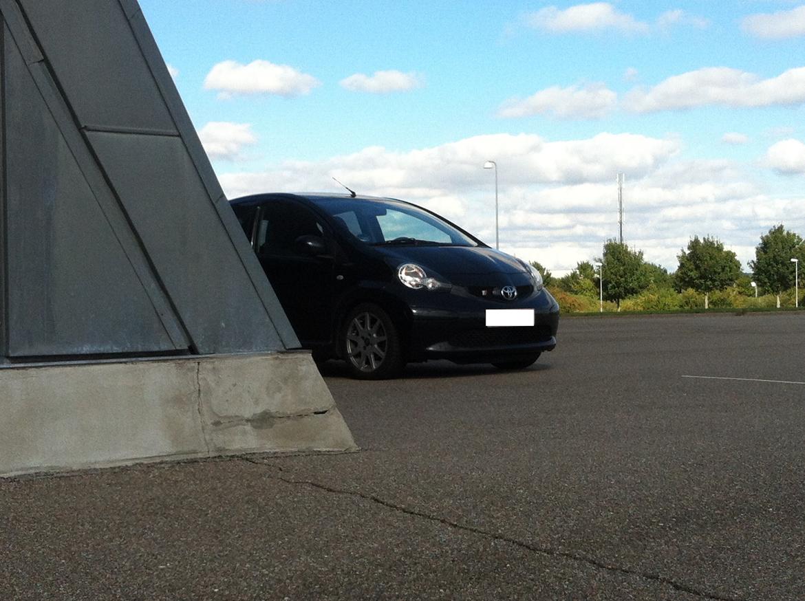 Toyota Aygo TRD SOLGT billede 2