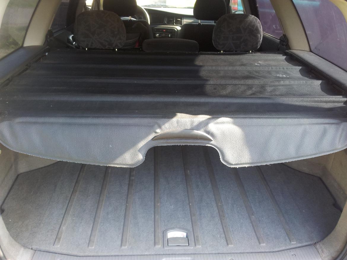 Opel Vectra B Carvan 2.2 Solgt billede 10