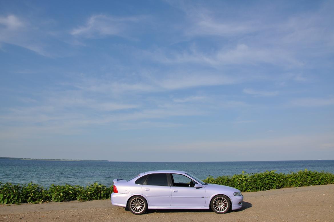 Opel Vectra B 2,2 sport billede 4