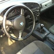 BMW E36 320I