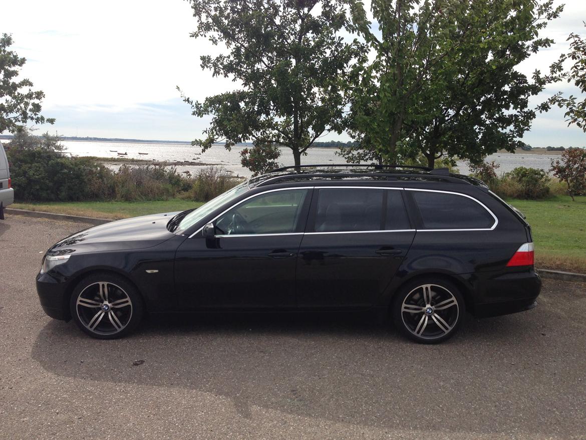 BMW 525i touring steptronic billede 1