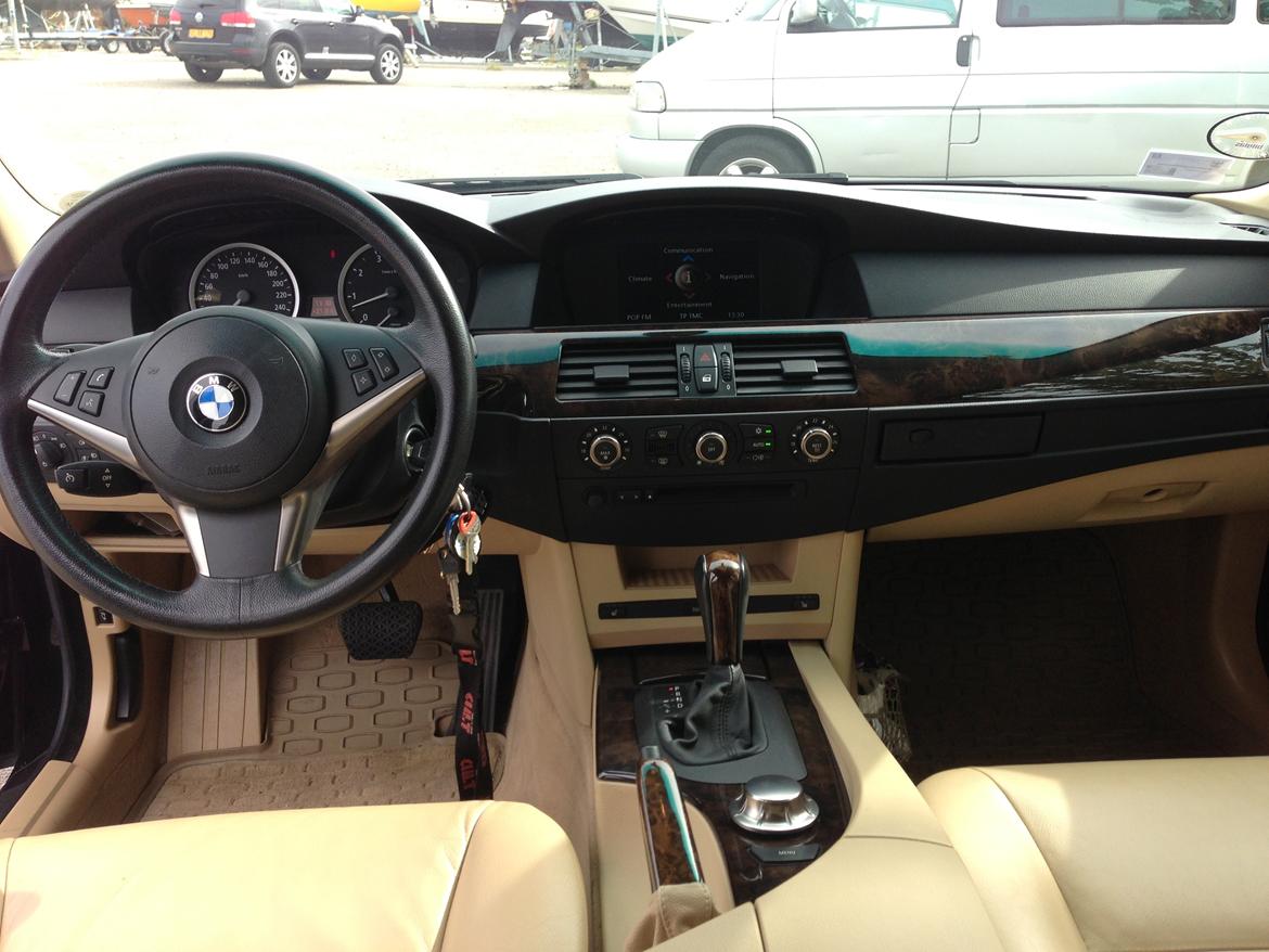 BMW 525i touring steptronic billede 6