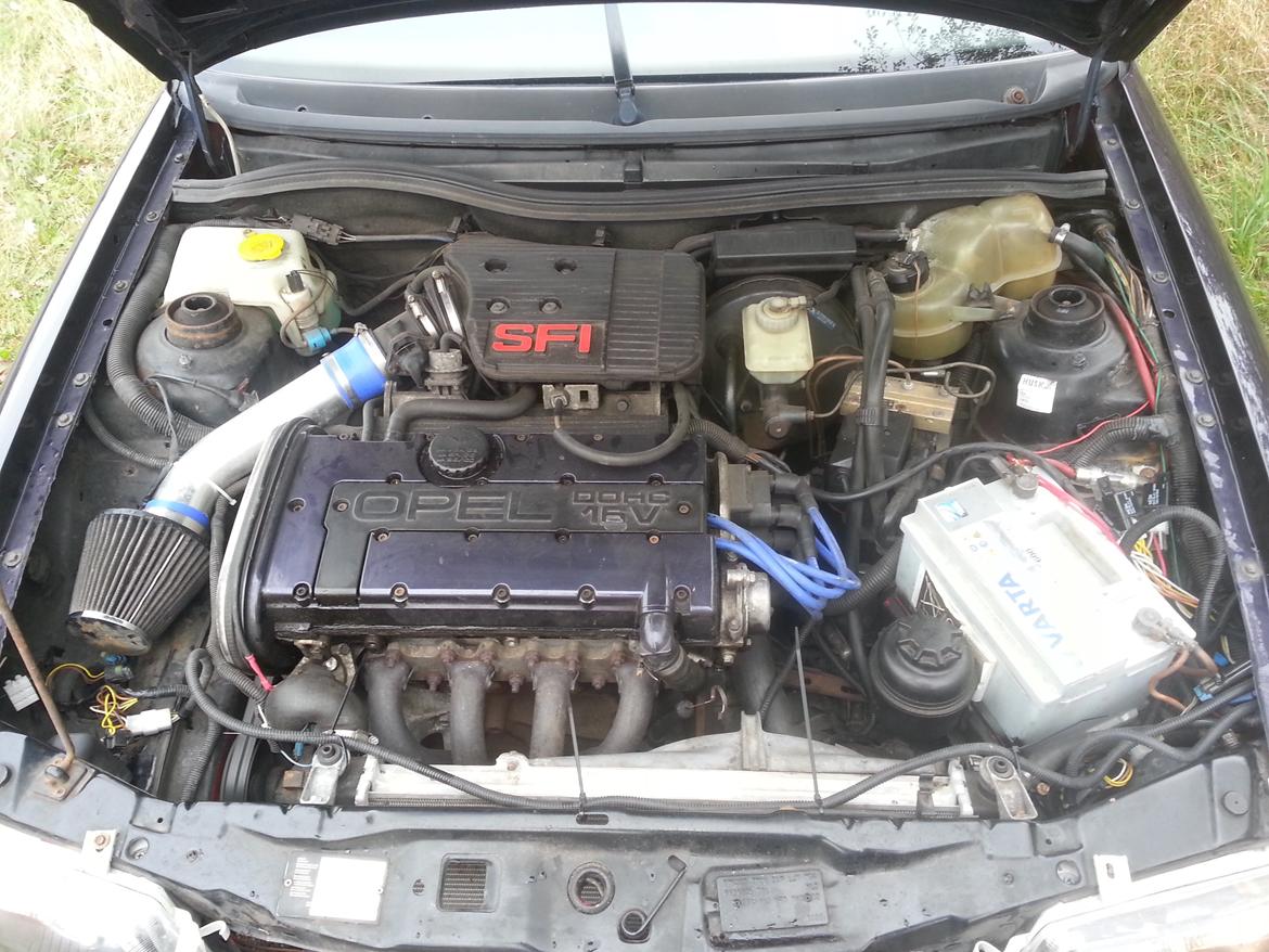 Opel Astra GSI C20XE SOLGT billede 6