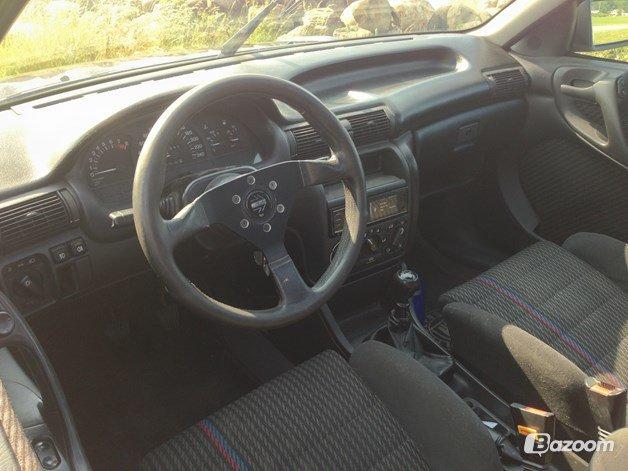 Opel Astra GSI C20XE SOLGT billede 8