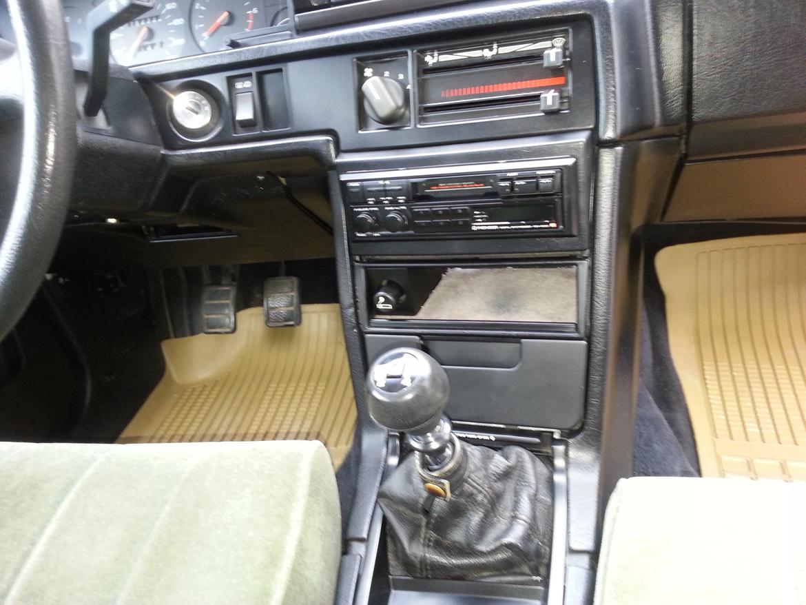 Volvo 740 2,3 16V GLT - Original radio. billede 13