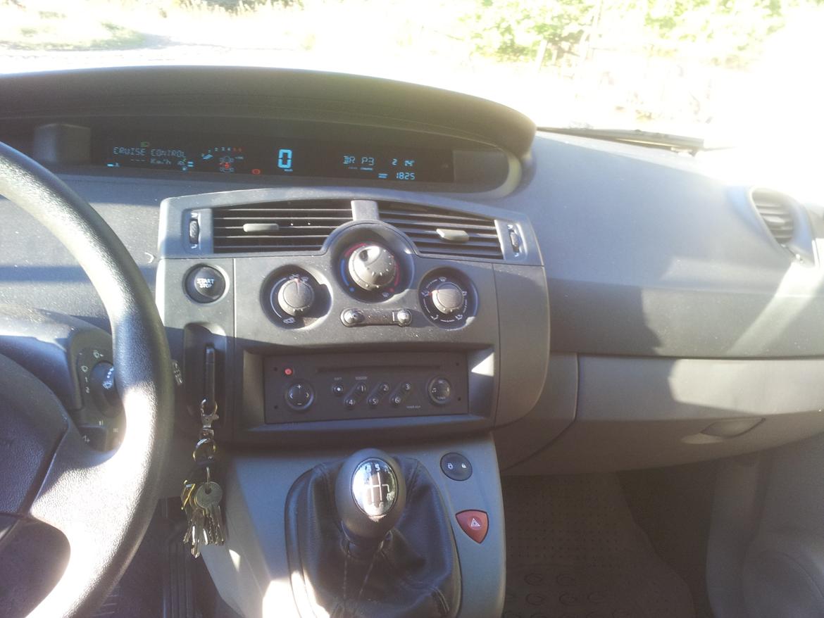 Renault Scenic ll 1,9 DCi Comfort Expression 120hk billede 12