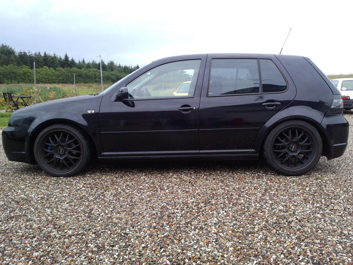 VW Golf 4  Nysynet d.10/9 billede 17
