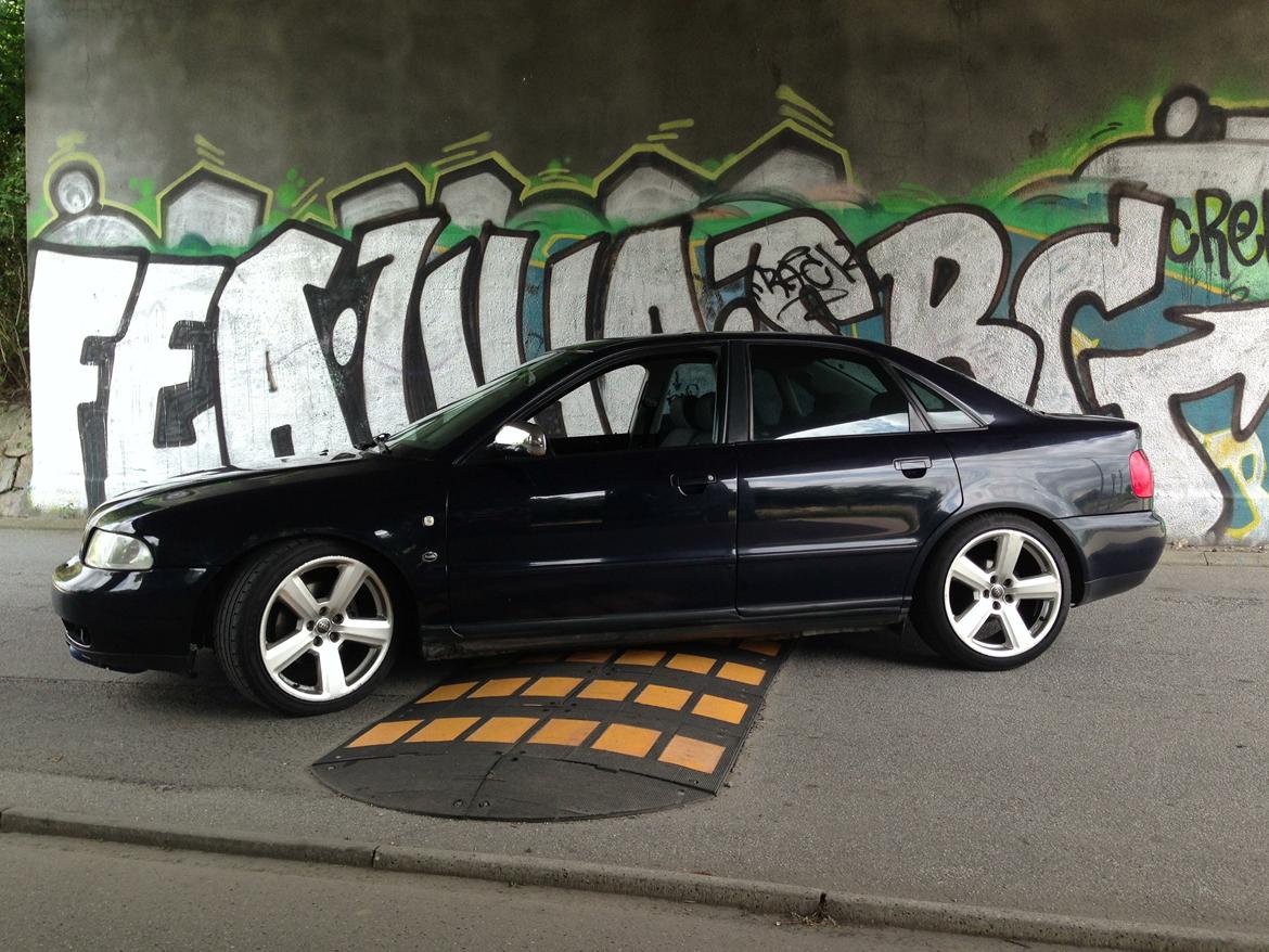 Audi A4 B5 TDI "SOLGT" billede 3