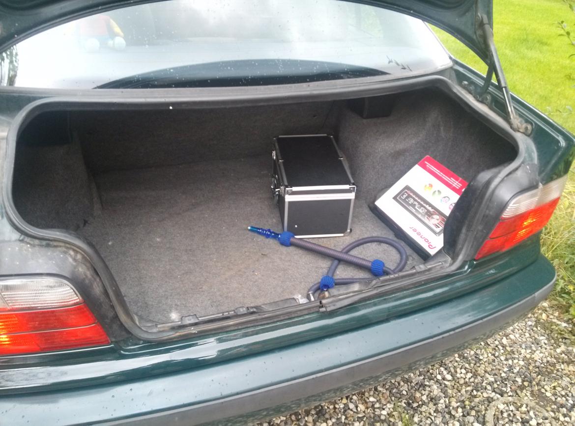 BMW 316i e36 Bavaria  [Tidl. bil] - Altid en vandpibe i bagagerummet billede 13