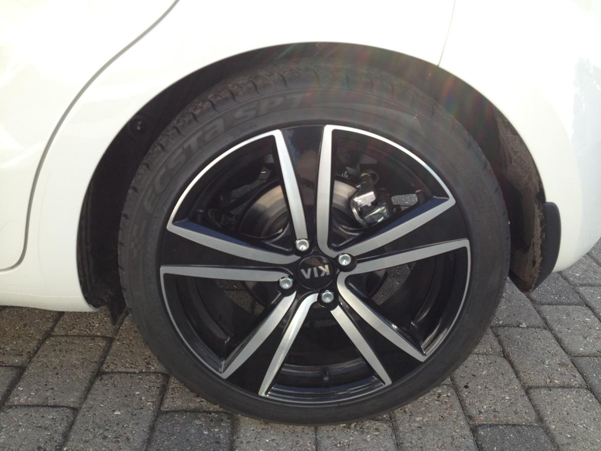 Kia Rio 1,1 CRDi Active (solgt) billede 13