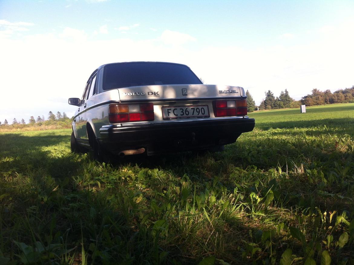 Volvo 240 GL [Tidl. bil] billede 13