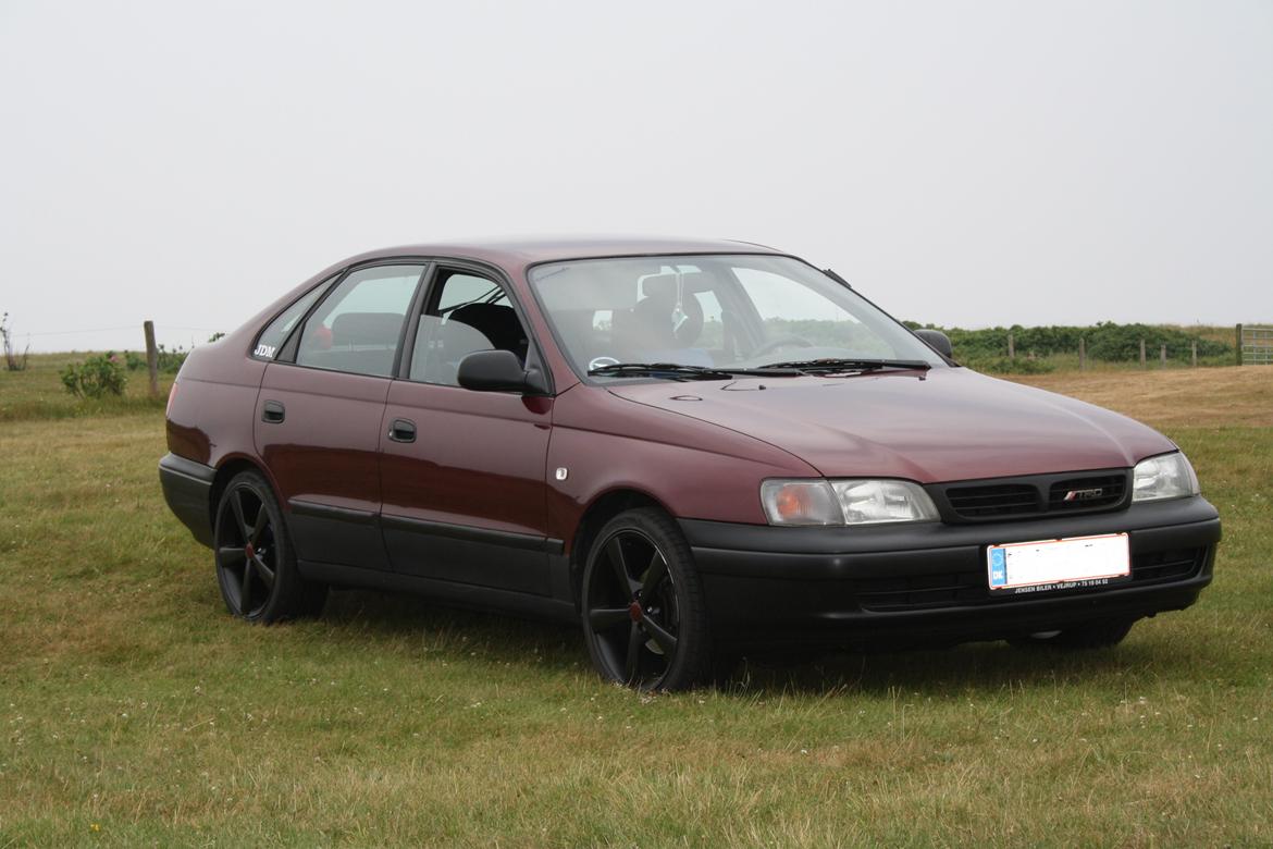 Toyota Carina E 1.6 XLi billede 2