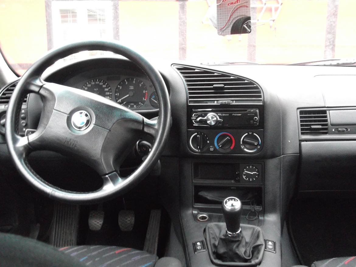 BMW 318i billede 11