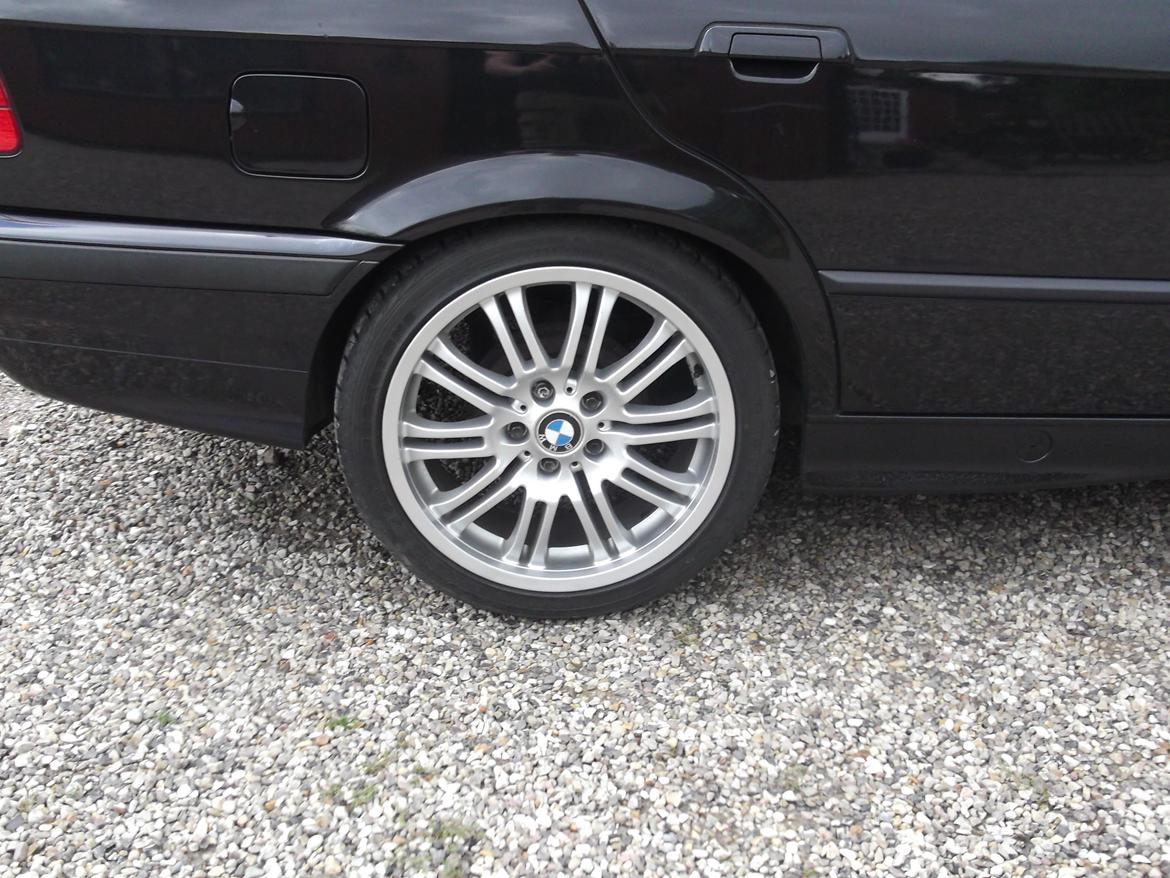 BMW 318i - sommerfælgene billede 12