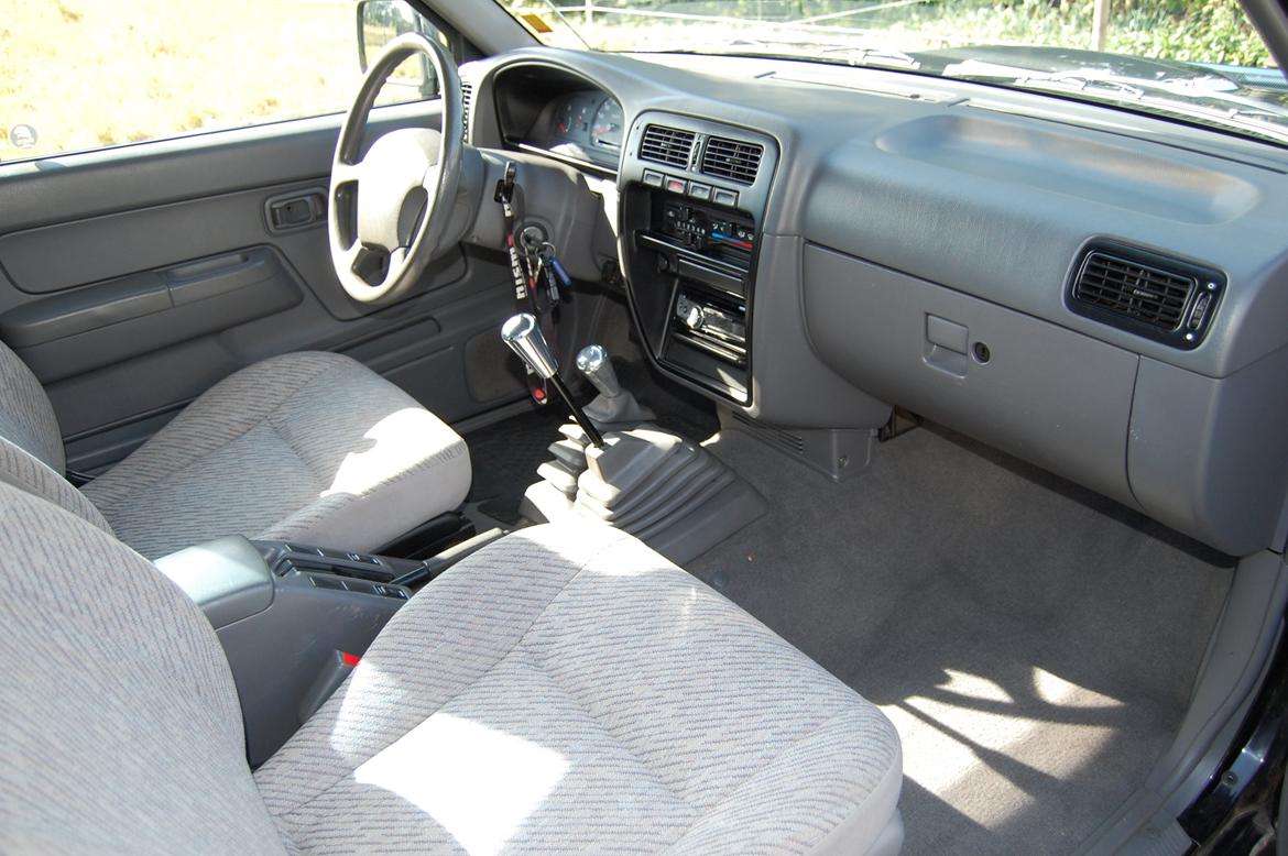 Nissan King-Cab 2,5TDI 4x4 (SOLGT) billede 9