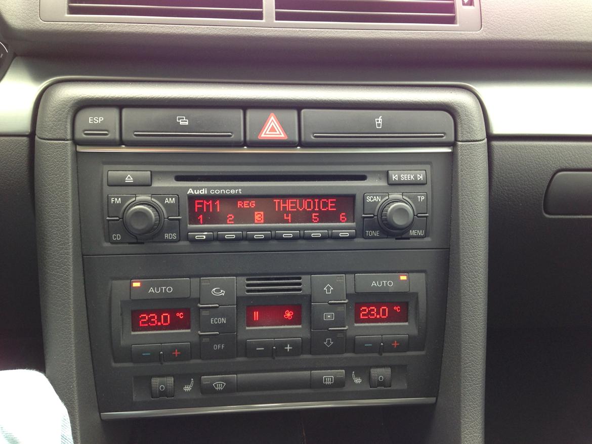 Audi A4 1.8T Avant S-Line billede 11