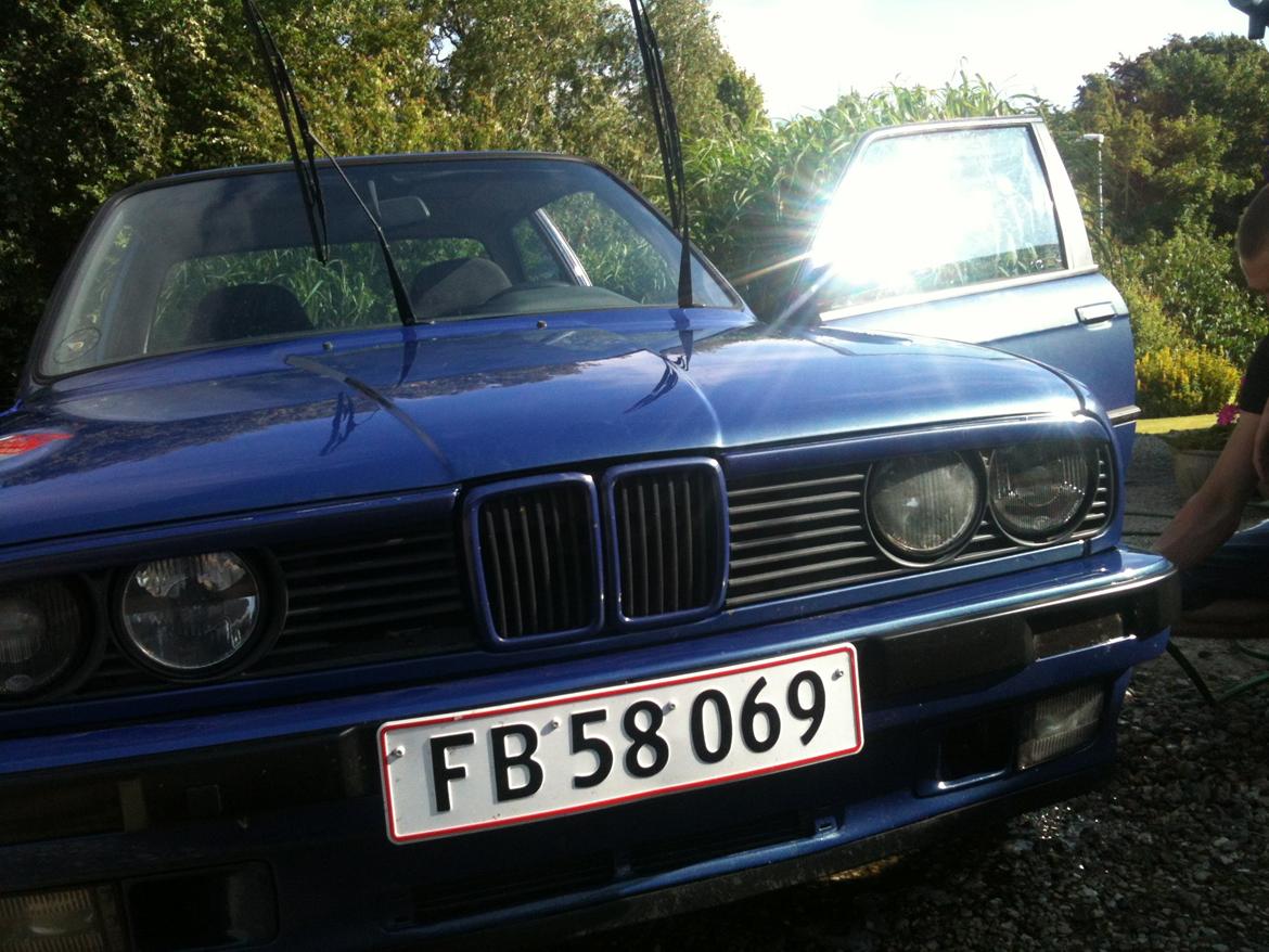 BMW E30 320i/325i billede 11