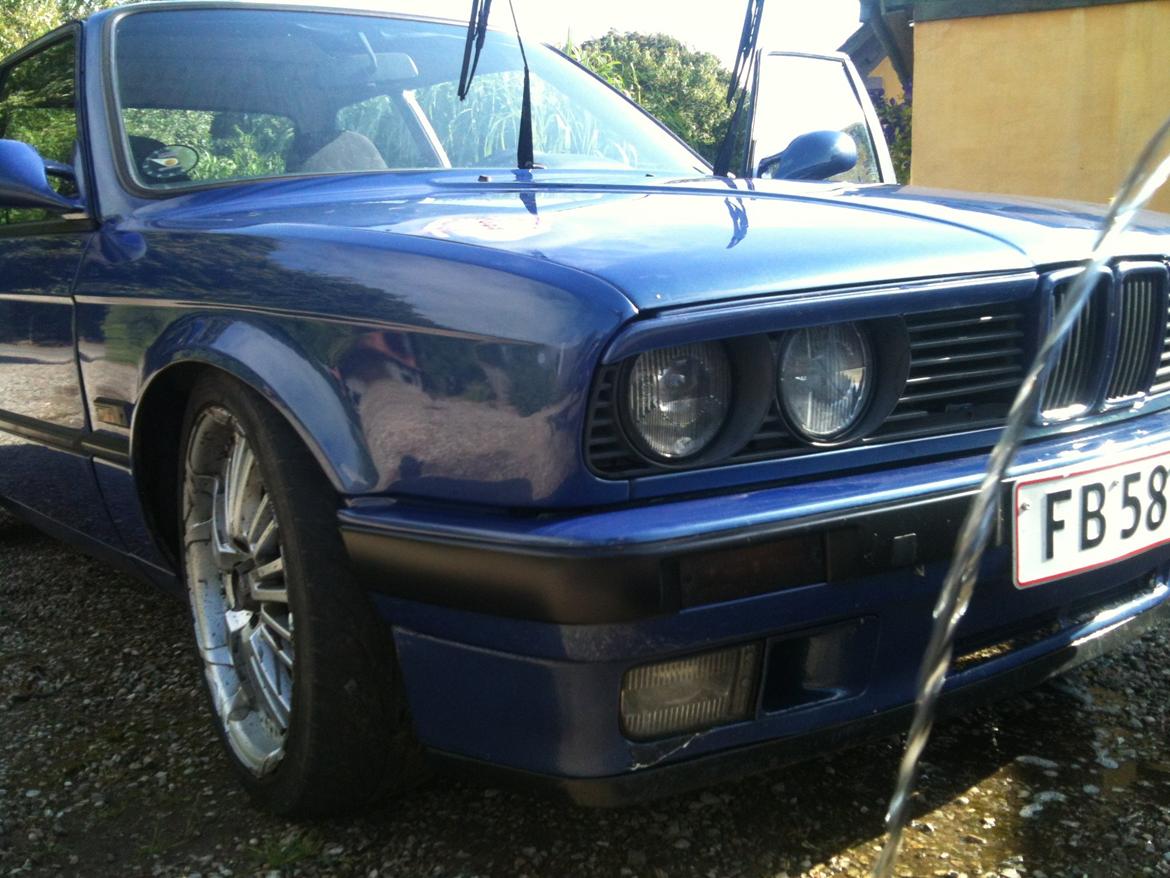 BMW E30 320i/325i billede 13
