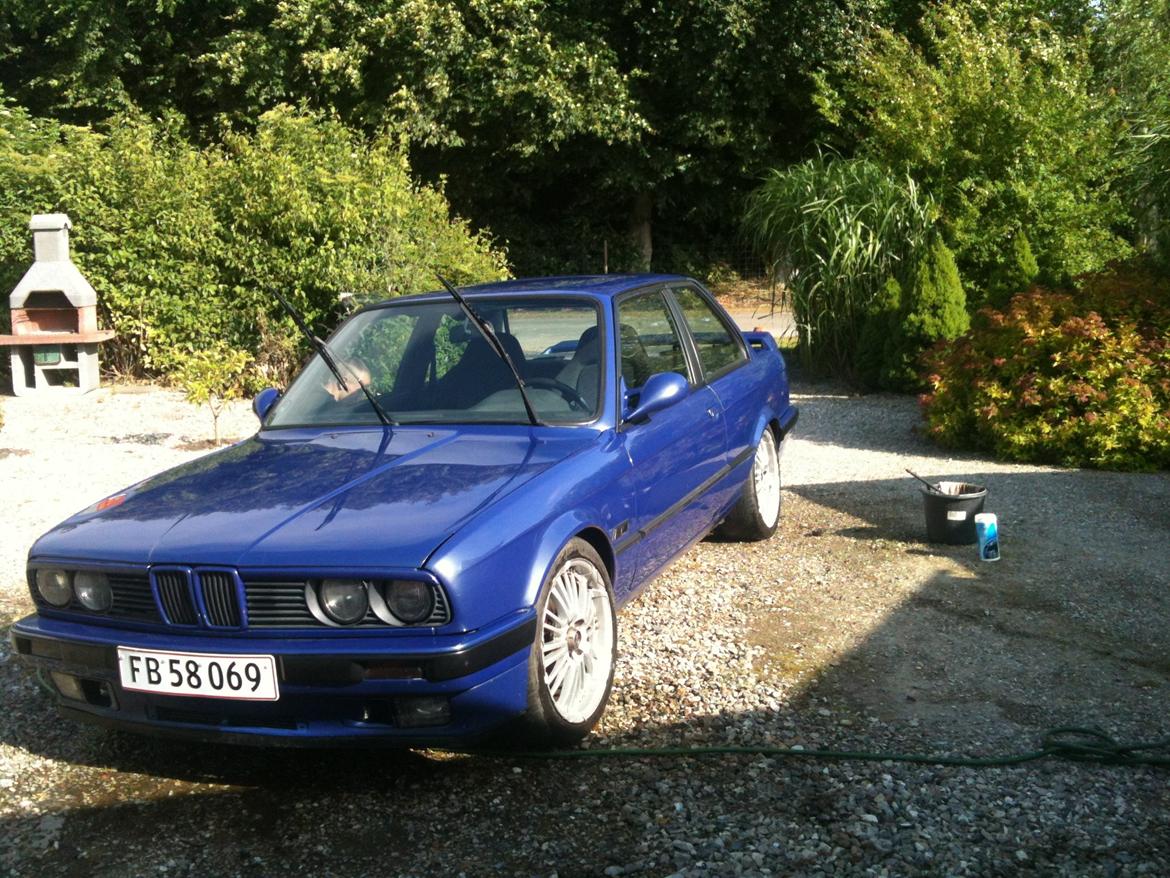 BMW E30 320i/325i billede 15