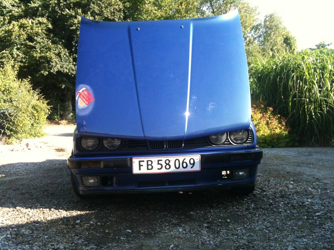 BMW E30 320i/325i billede 17