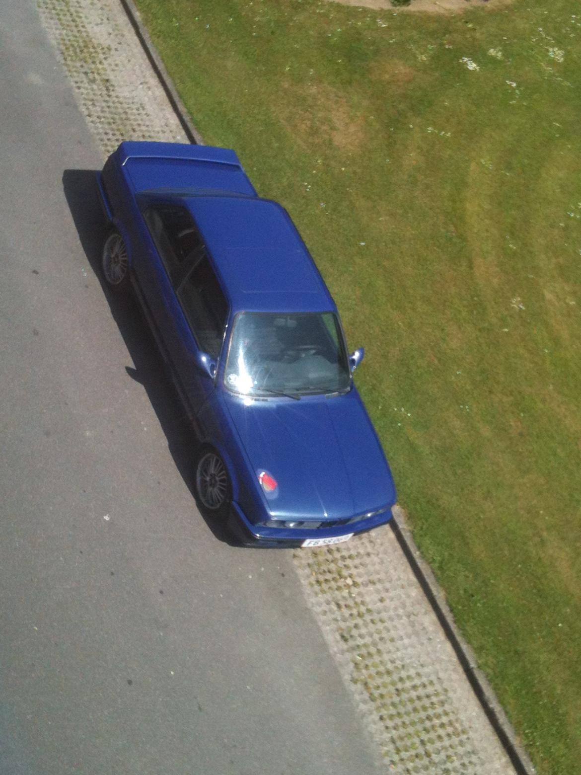 BMW E30 320i/325i billede 22