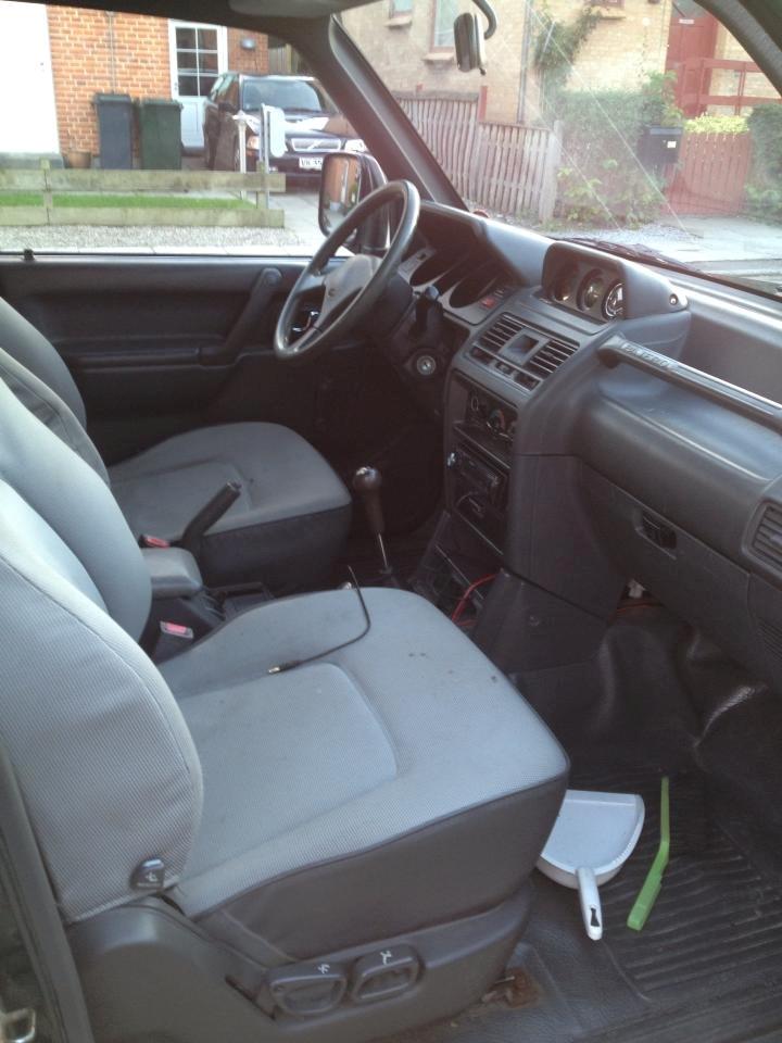 Mitsubishi Pajero - Man skal være klar hvis der kommer møj ind jo.. ;-) billede 10