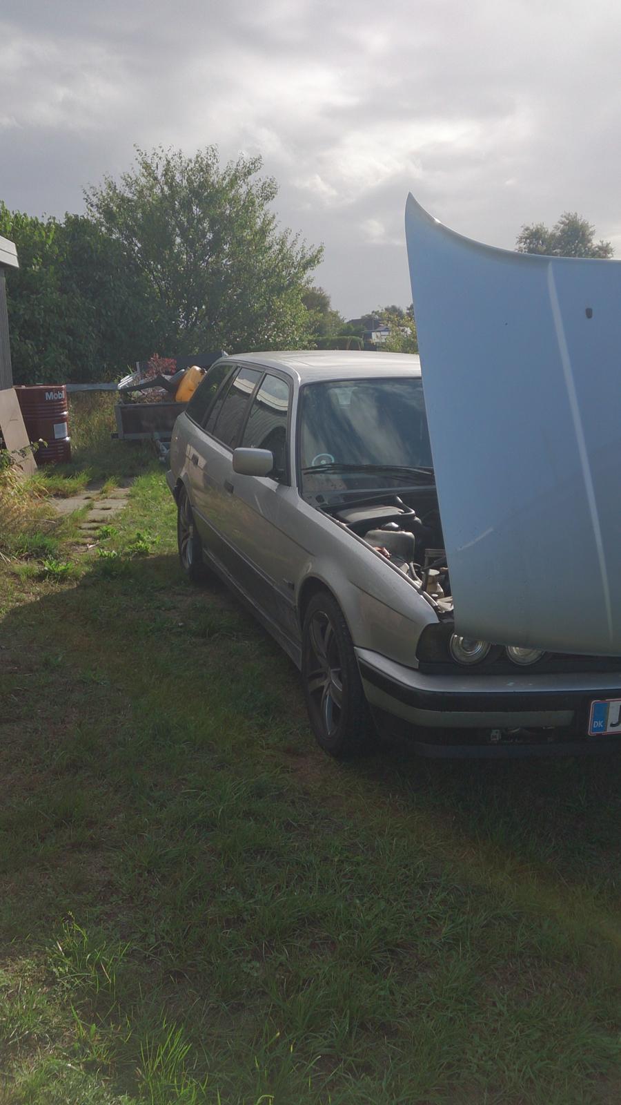 BMW 525 Tds touring billede 1