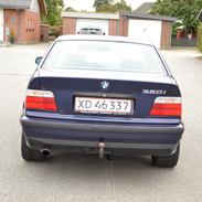 BMW E36 320i baravia