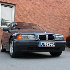 BMW 316i Compact