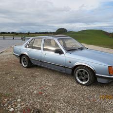 Opel Commodore C 2.5 E