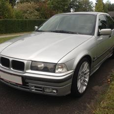 BMW 320i e36 aut.
