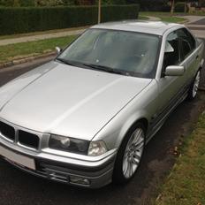 BMW 320i e36 aut.