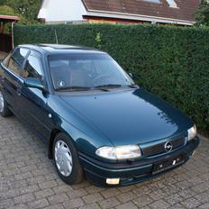 Opel Astra F Sedan