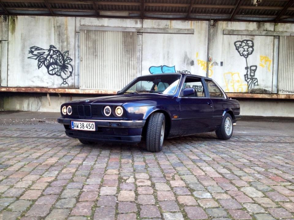 BMW E30 320i 2 dørs "DØD" billede 5