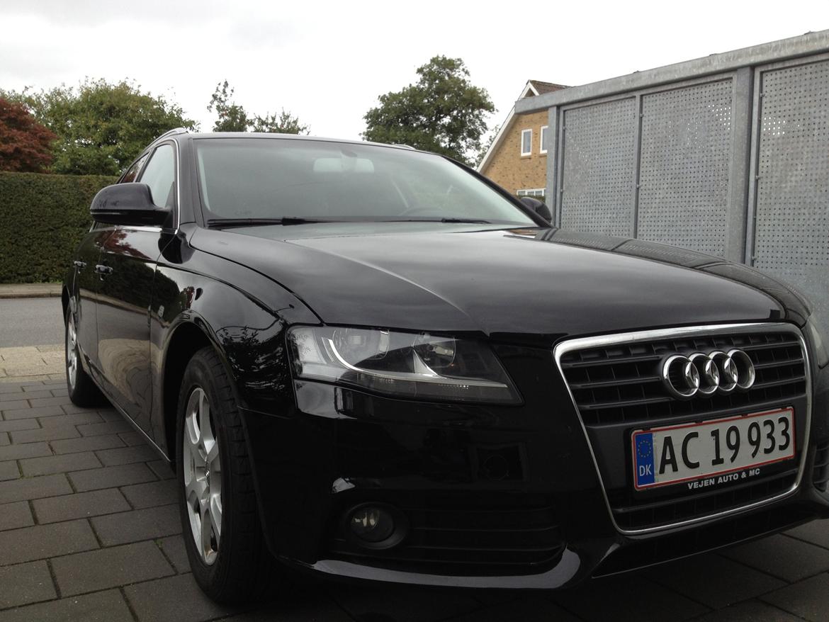 Audi A4 Avant 2.0 TDI "SOLGT" billede 12
