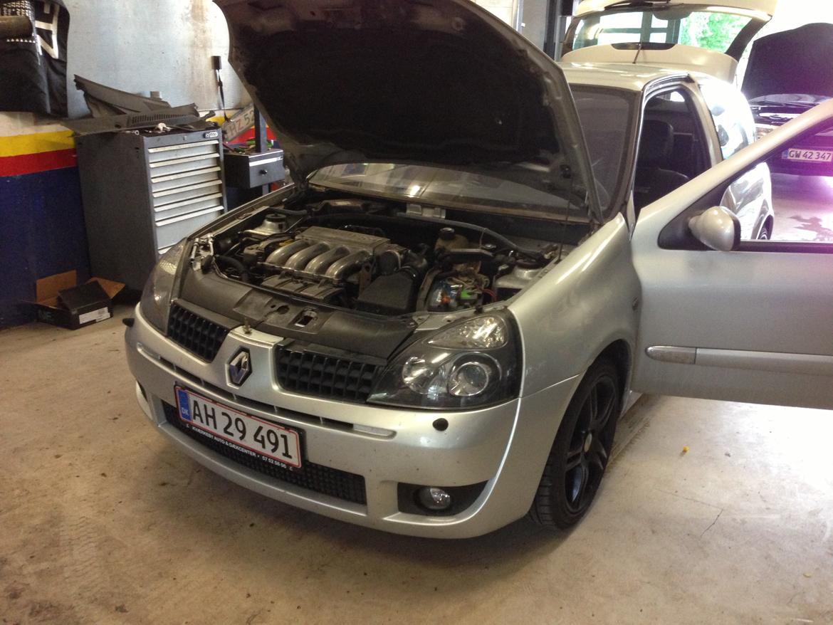 Renault Clio Sport 2.0 billede 13