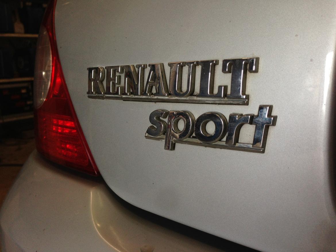 Renault Clio Sport 2.0 billede 18