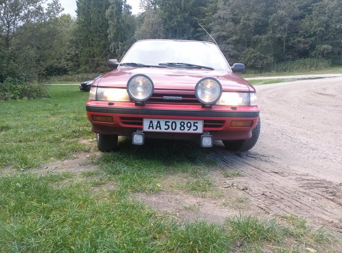 Toyota Carina II 1600 billede 5