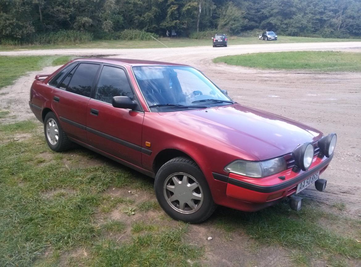 Toyota Carina II 1600 billede 2