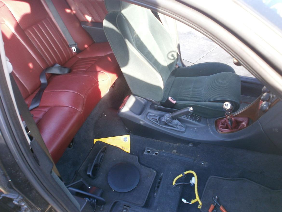 Alfa Romeo 156 2.0 TS - skønt at få læder sæder i ..  billede 8