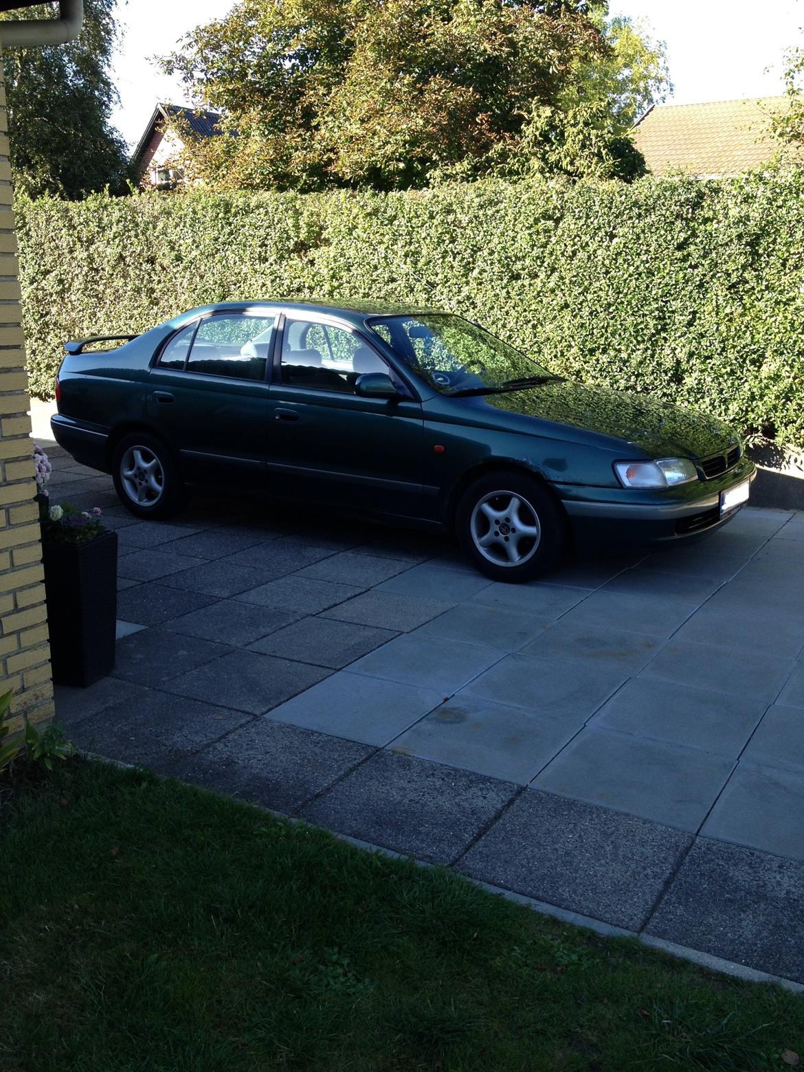 Toyota Carina E 1.6 16V (Byttet) billede 1