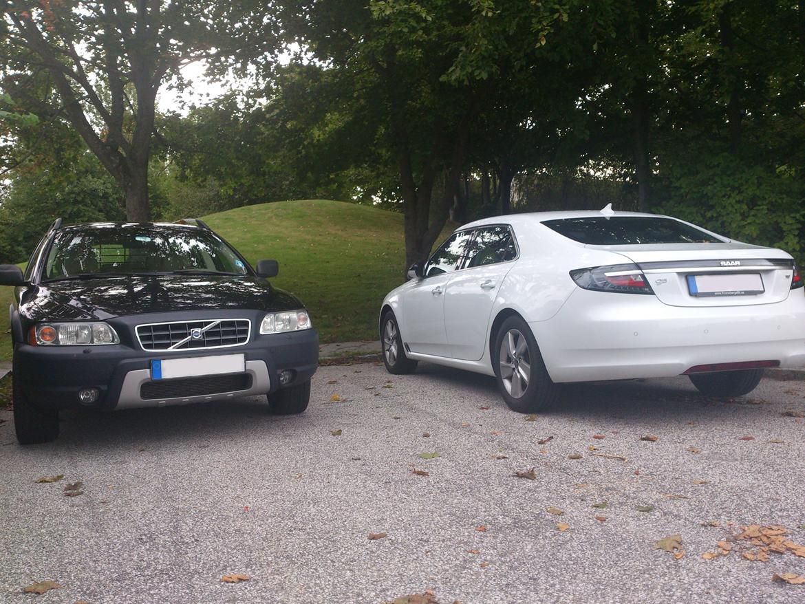 Volvo XC70 2.5T AWD - Her sammen med min fars 9-5. billede 9