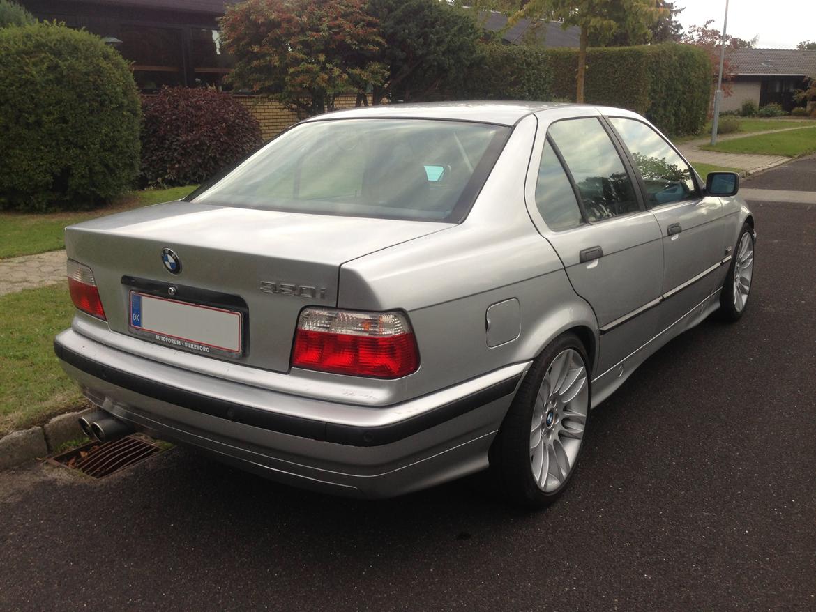 BMW 320i e36 aut. billede 8