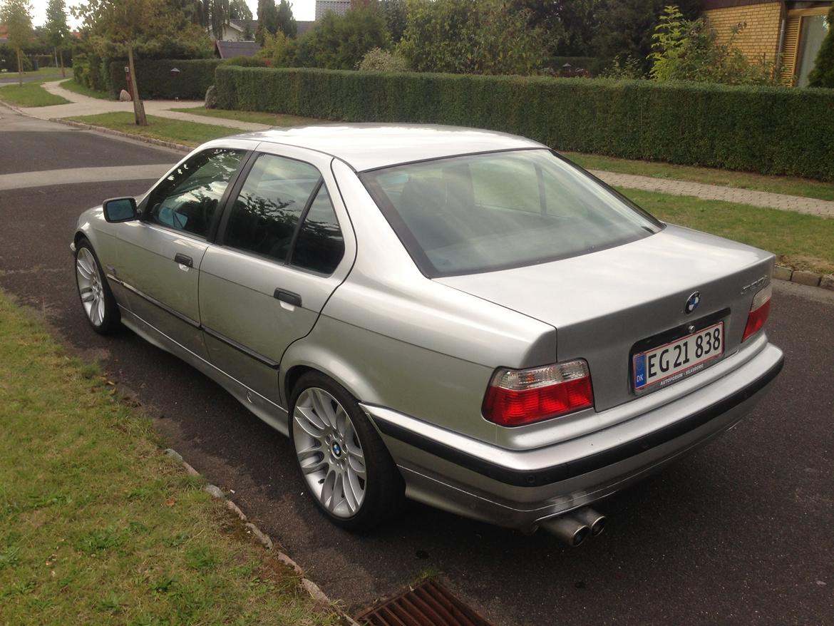 BMW 320i e36 aut. billede 13